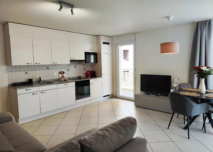 Casa Renoir - Schritte Zum Zee * Locarno